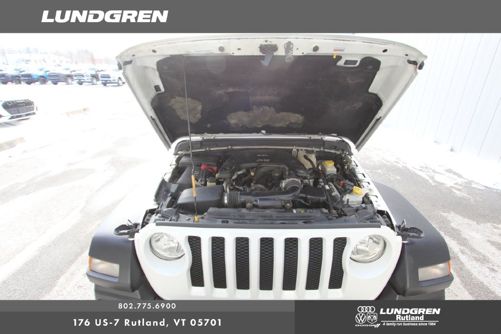 Used 2018 White Jeep Unlimited Sport S image 24