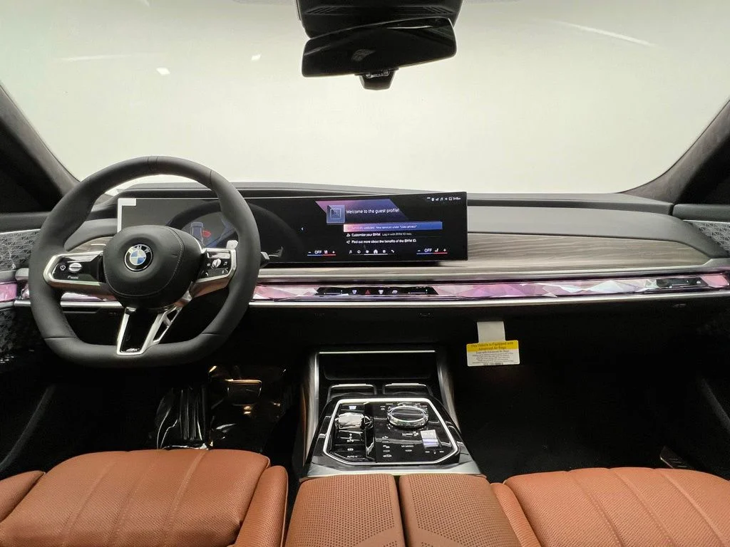 New 2026 Oxide Grey Metallic BMW 760i xDrive image 11