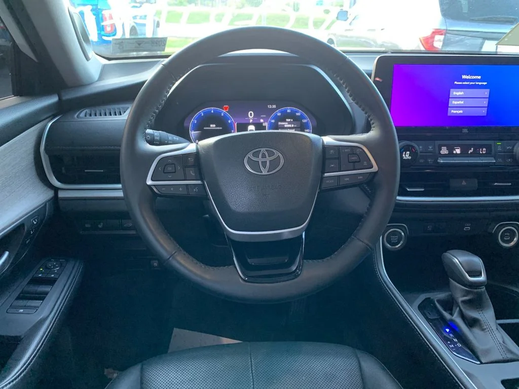 Used 2025 Beige Toyota Limited image 16