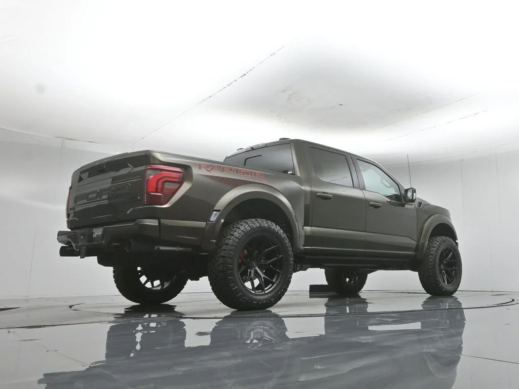 New 2026 Shelter Green Ford Raptor image 46