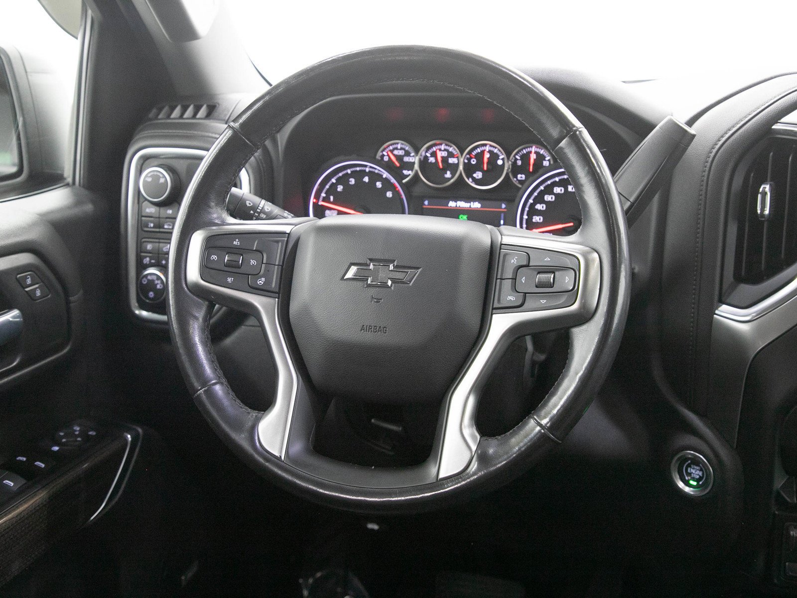 Used 2019 Black Chevrolet RST image 17