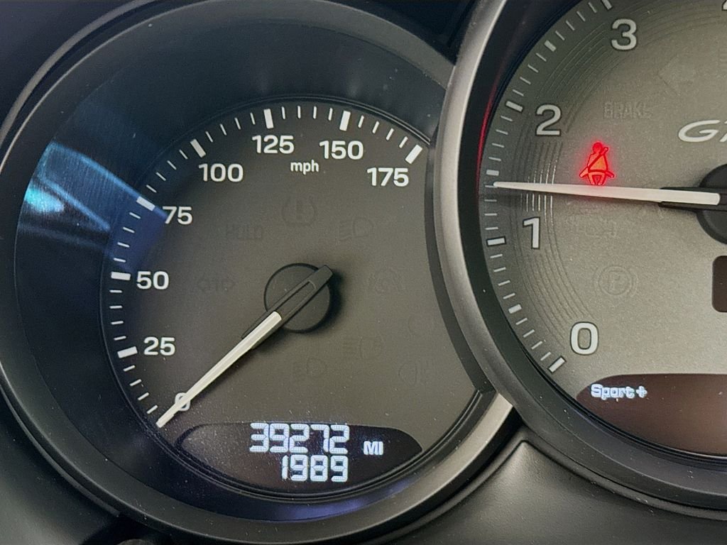 Used 2023  Porsche GTS image 13