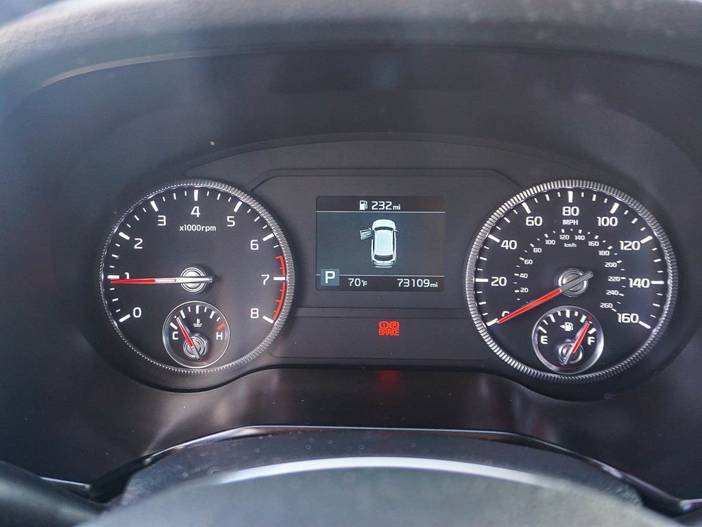 Used 2021 Green Kia S image 21