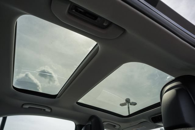 New 2026  Mercedes-Benz C 300 image 76