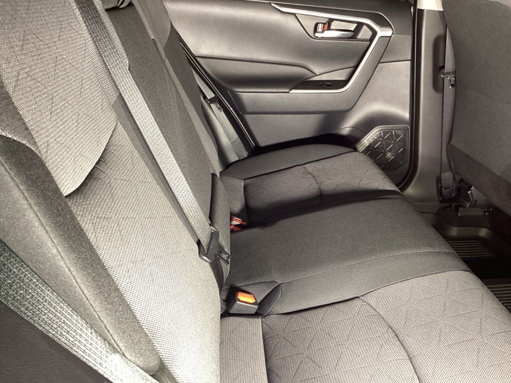 Used 2025 Silver Toyota XLE image 5