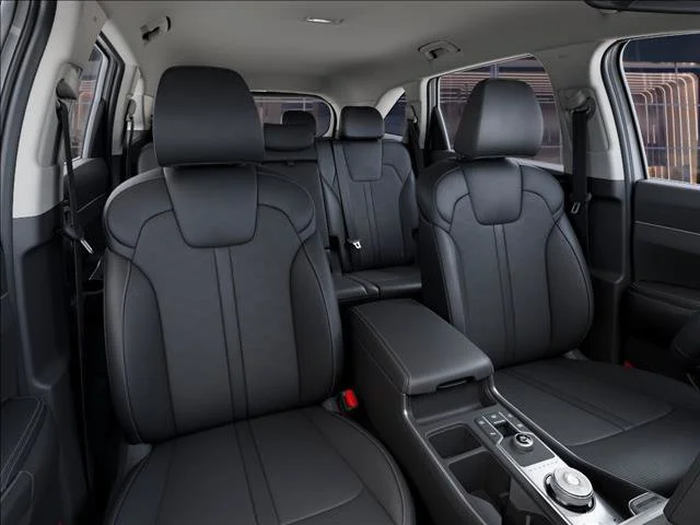 New 2026 Snow White Pearl Kia EX image 15