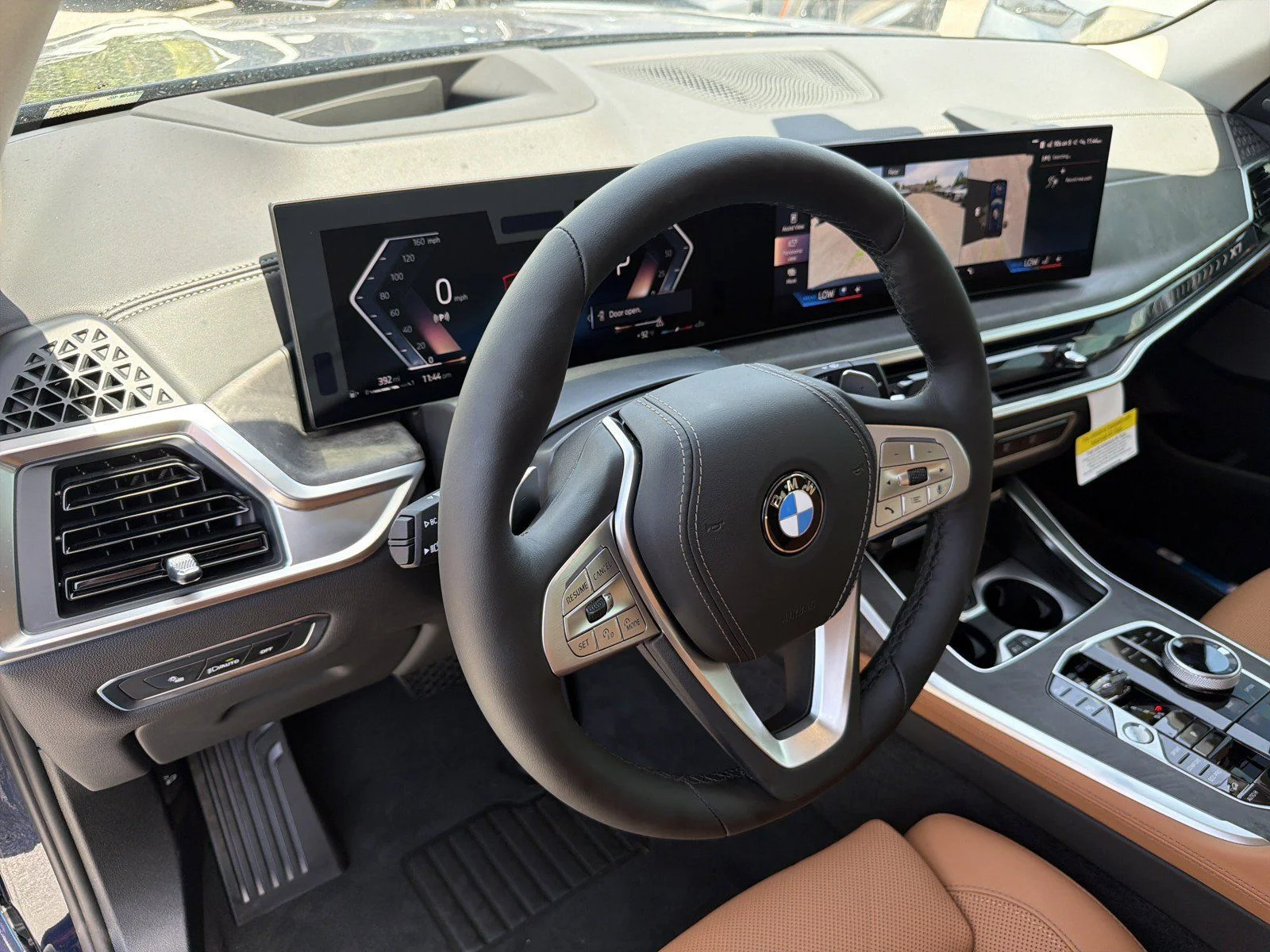 New 2027 Tanzanite Blue II Metallic BMW xDrive40i image 25