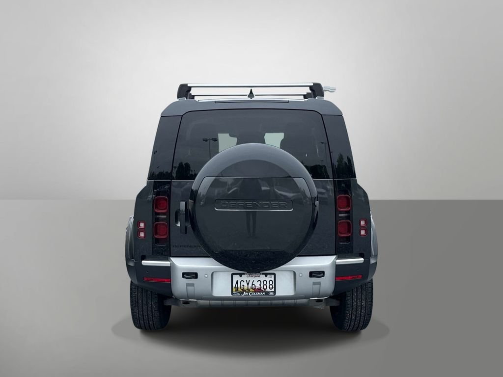 Used 2025 Gray Land Rover S image 3