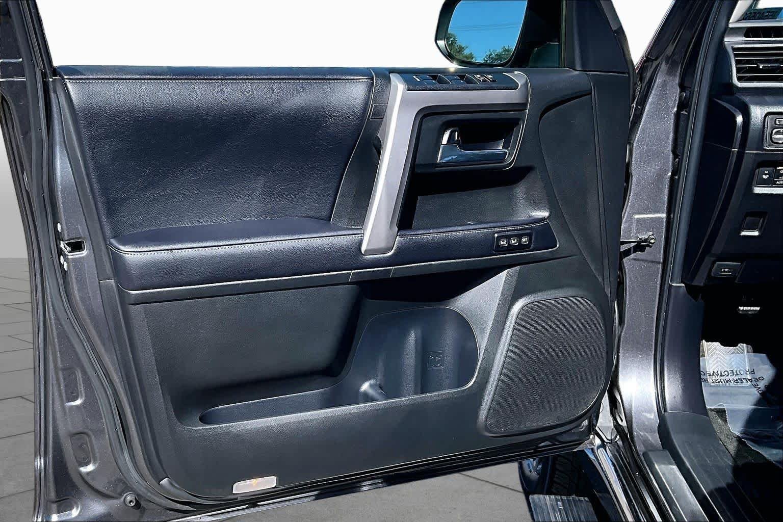 Used 2018 Magnetic Gray Metallic Toyota Limited image 21