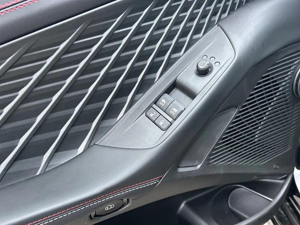 2025 Dodge Charger Daytona R/T - Photo 15