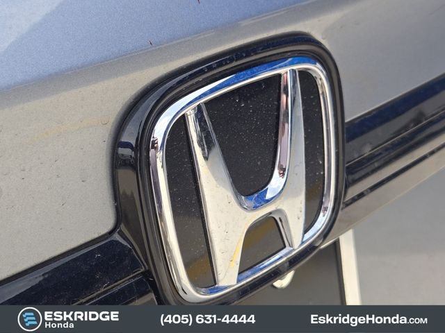 New 2026 Solar Silver Metallic Honda Touring image 7