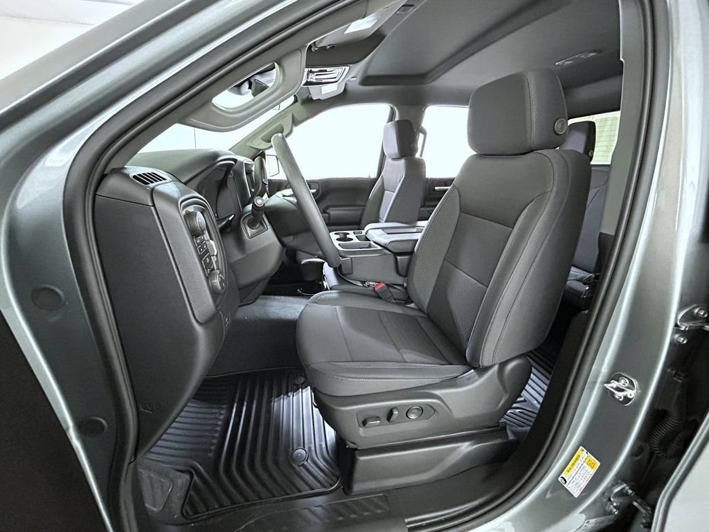 2026 Chevrolet Silverado 1500 Custom - Photo 10