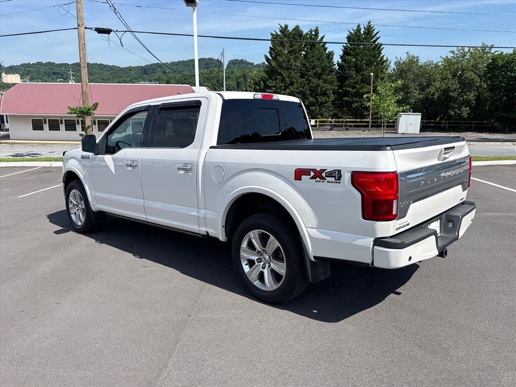 Used 2018 White Platinum Metallic Tri-Coat Ford Platinum image 4