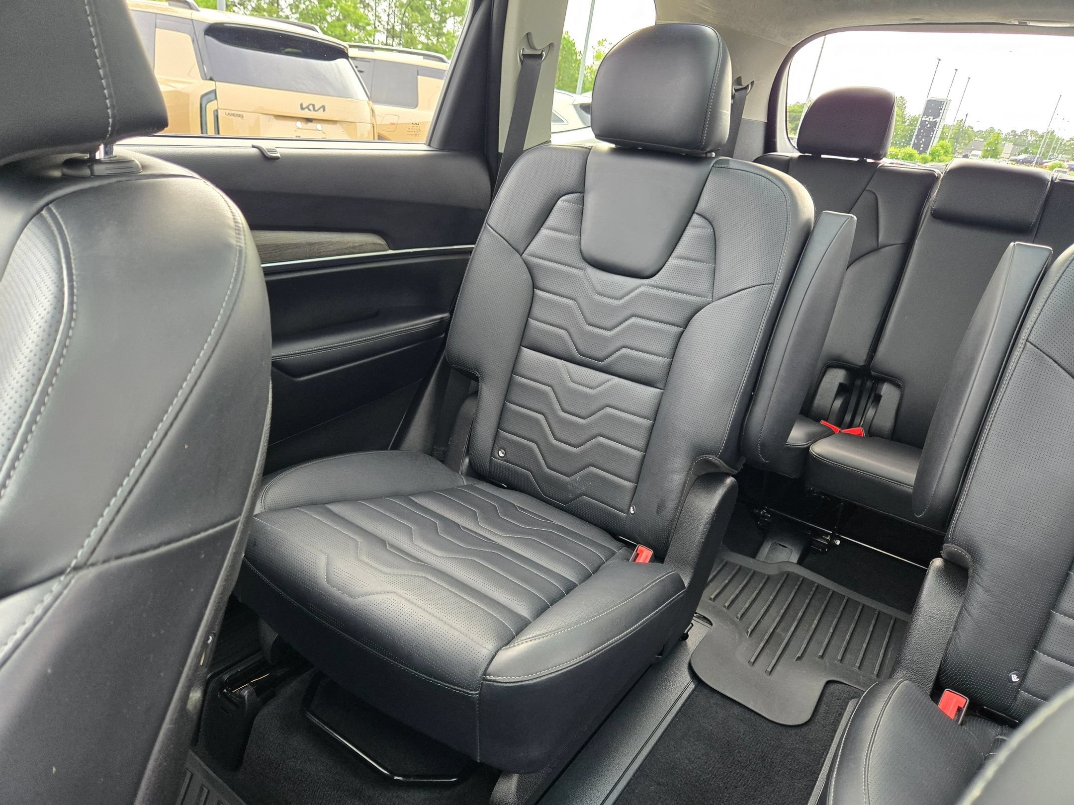 Used 2022 Ebony Black Kia SX image 12