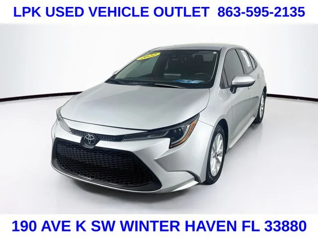 Certified Used 2022 Silver Toyota LE image 3