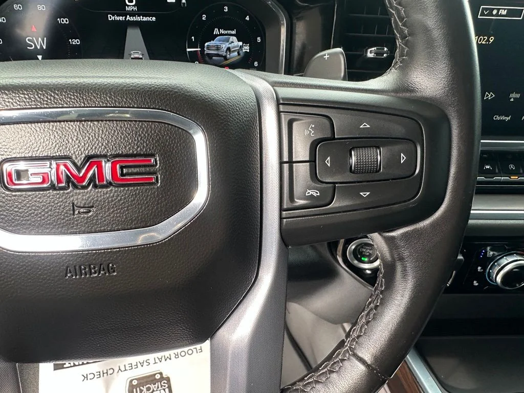 2022 GMC Sierra 1500 SLT - Photo 17