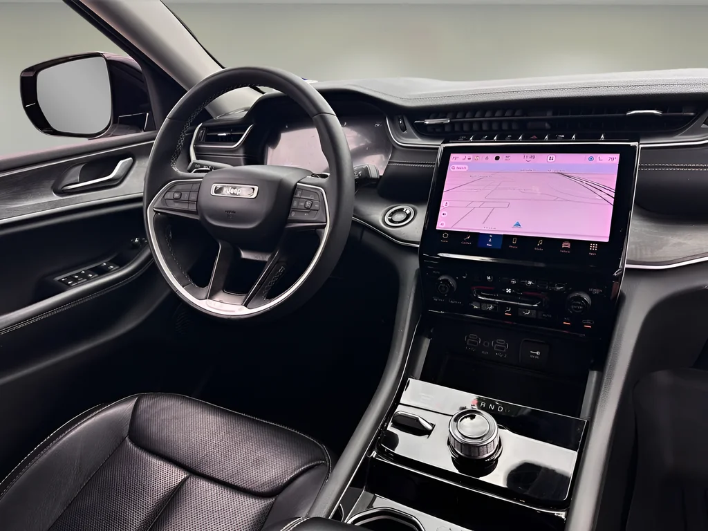 Used 2023 White Jeep Limited image 7