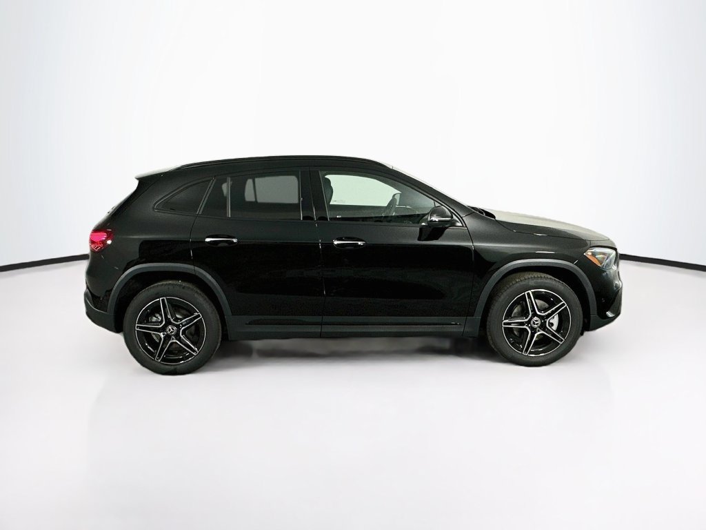 New 2026 Night Black Mercedes-Benz GLA 250 image 37