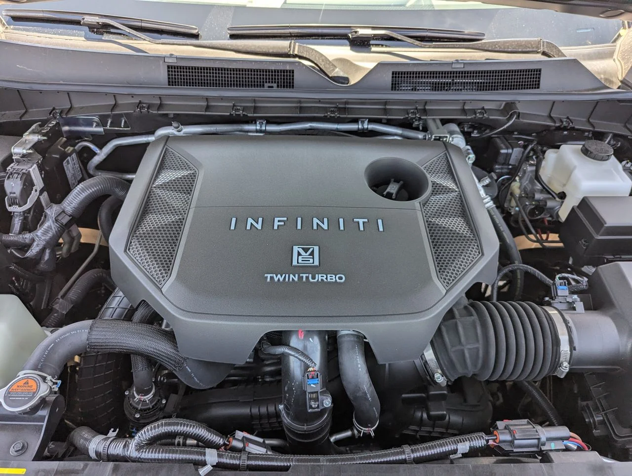 New 2027 DYNAMIC METAL INFINITI Sport 4WD image 10