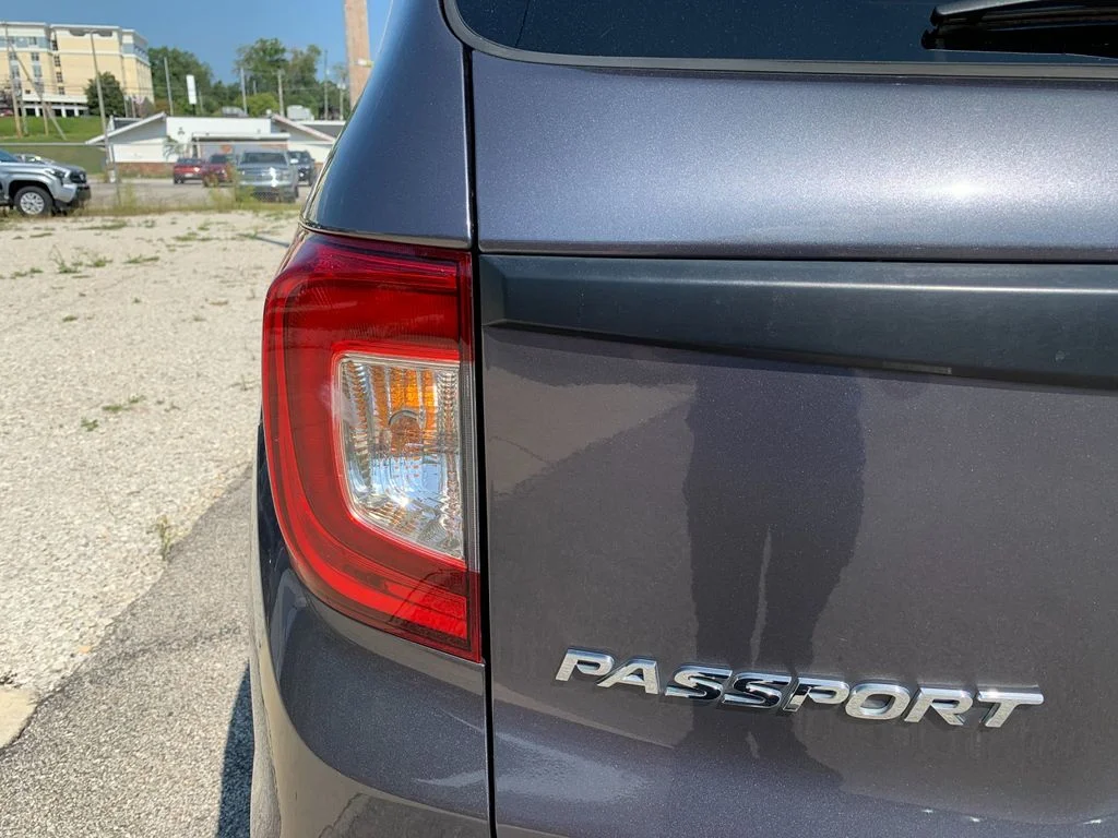 Used 2020  Honda EX-L image 33