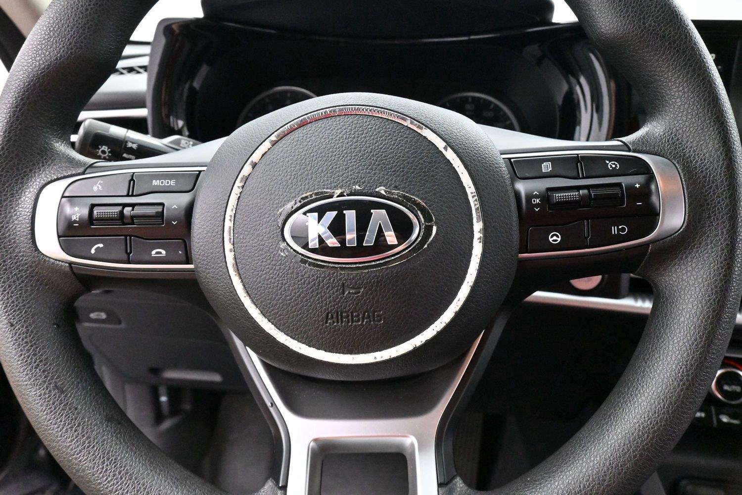 Used 2021 Ebony Black Kia LXS image 15