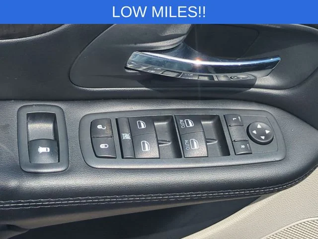 Used 2020 Blue Dodge SE image 14