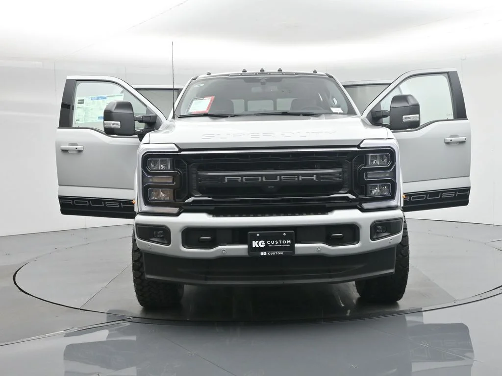 New 2026 Avalanche Ford Lariat image 40