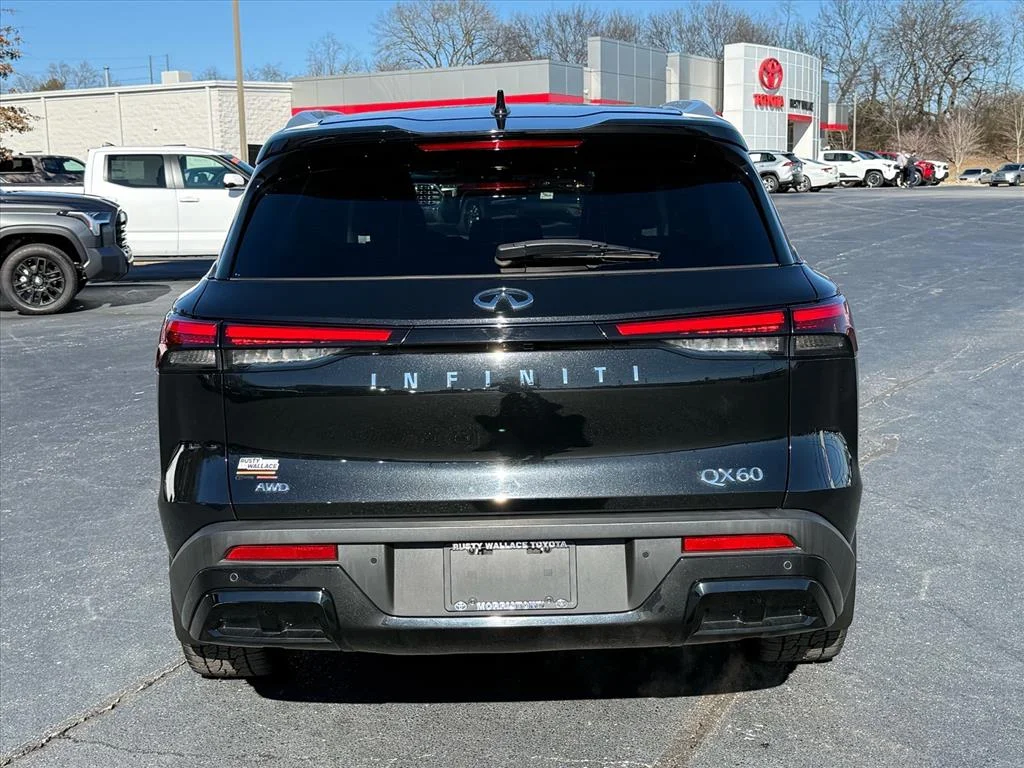 2023 INFINITI QX60 LUXE - Photo 6