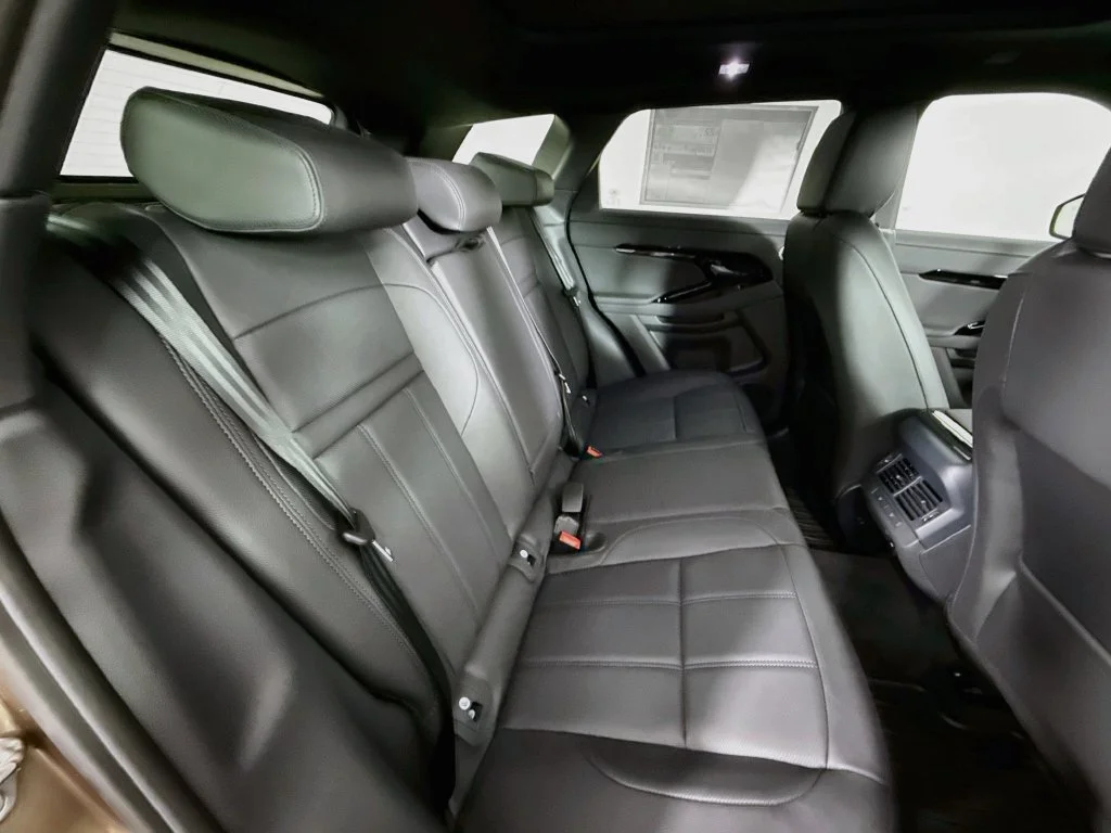 New 2026  Land Rover S image 27