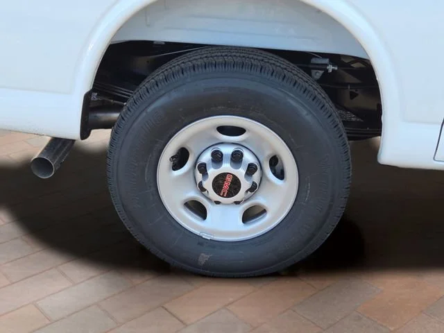2026 GMC Savana Cargo Work Van - Photo 11