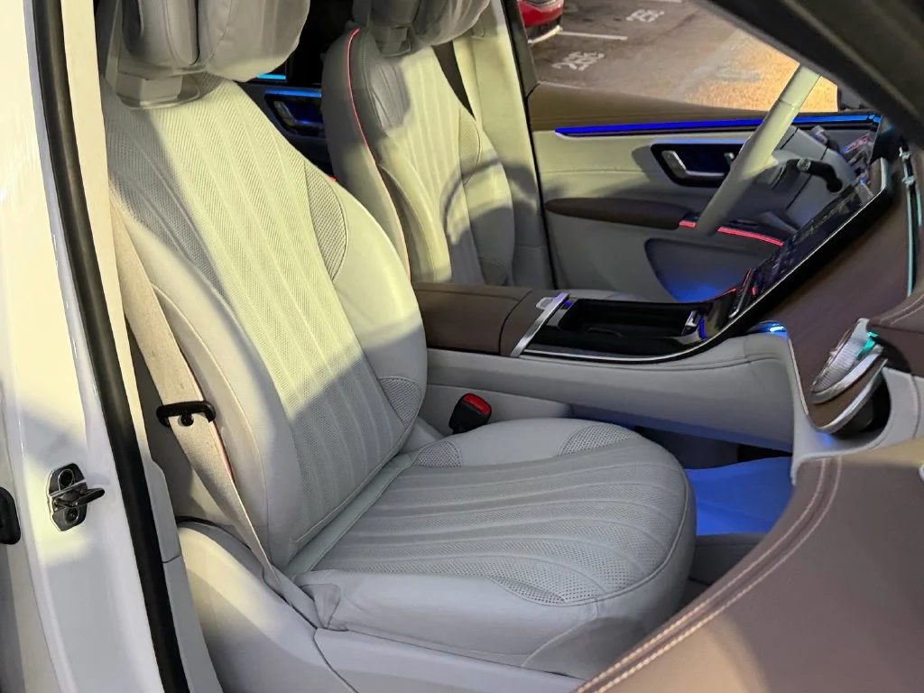 Used 2023 White Mercedes-Benz 450 image 19