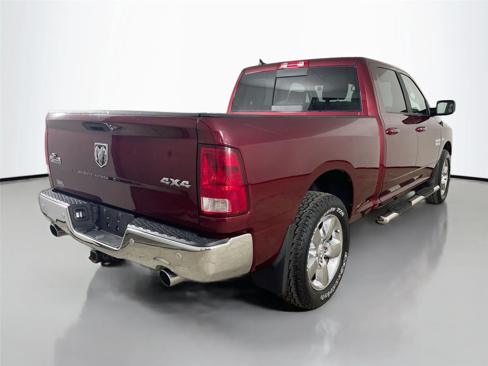 Used 2019 Delmonico Red Pearlcoat Ram Big Horn image 13
