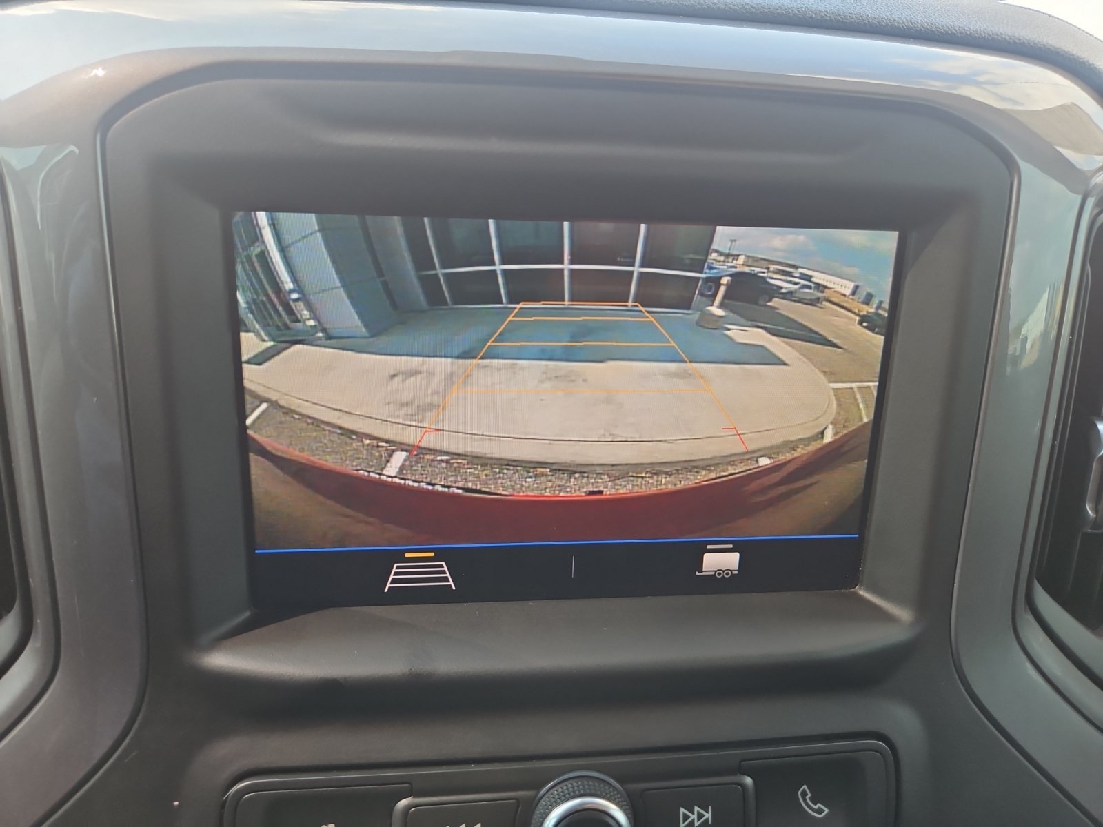 Used 2020 Red Chevrolet Custom image 13