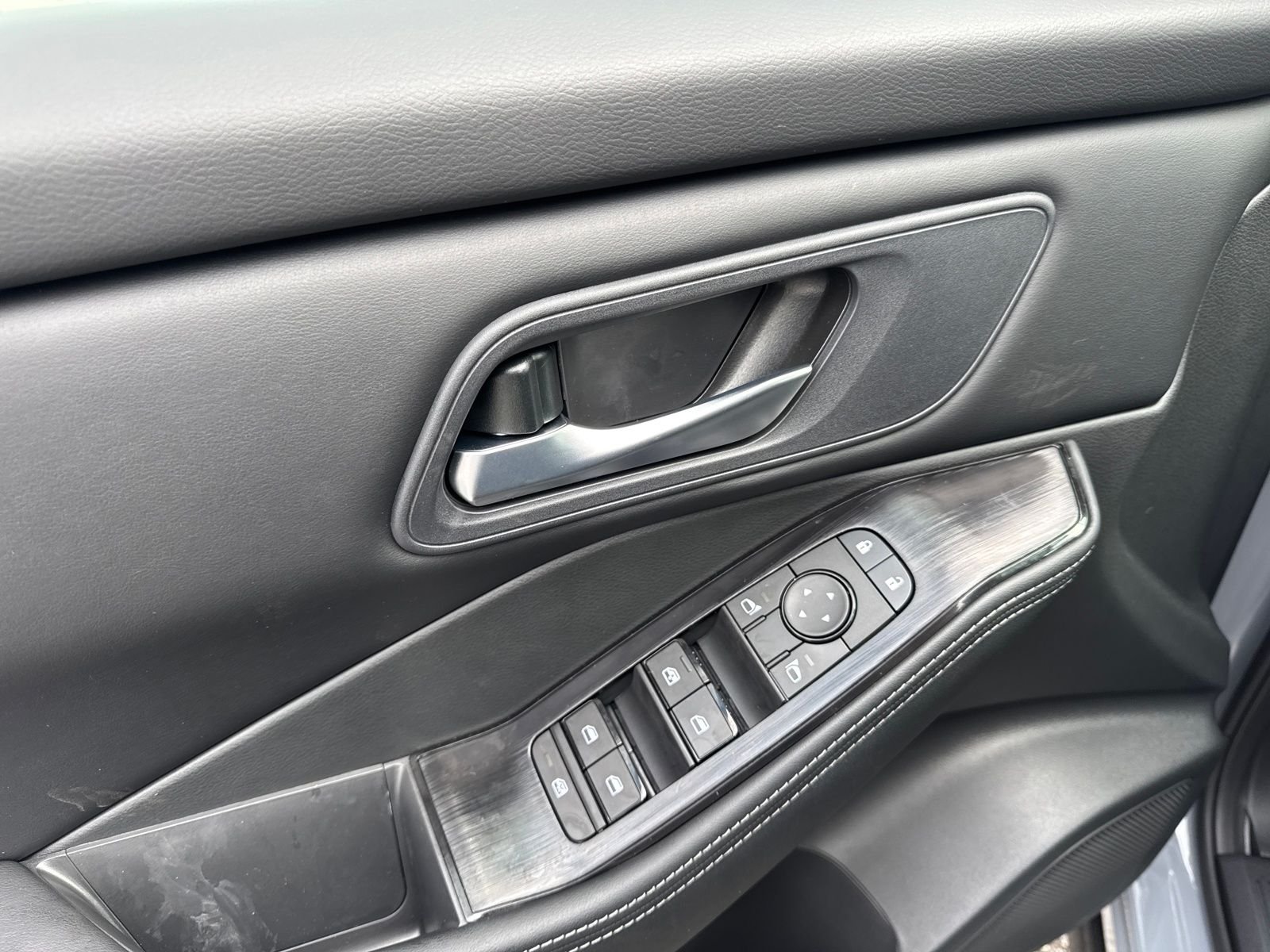 New 2026 Nissan Rogue SV 4D Sport Utility