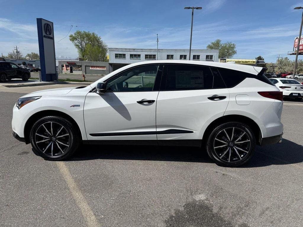 New 2026 Platinum White Pearl Acura SH-AWD w/Advance w/A-SPEC image 4