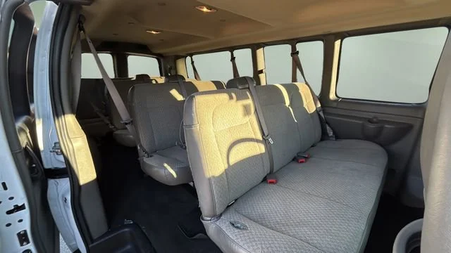 Used 2024 Summit White Chevrolet 1LT image 37