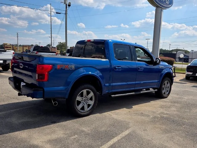 Used 2018 Blue Ford XLT image 8