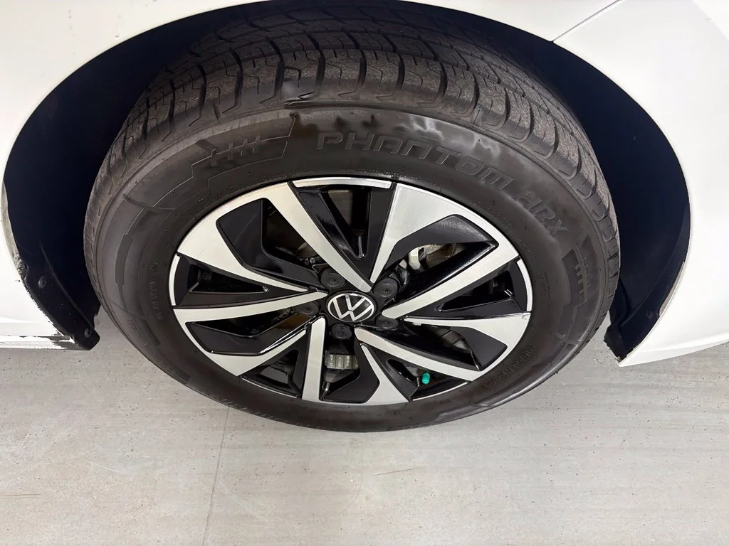 Used 2022  Volkswagen 1.5T S image 11