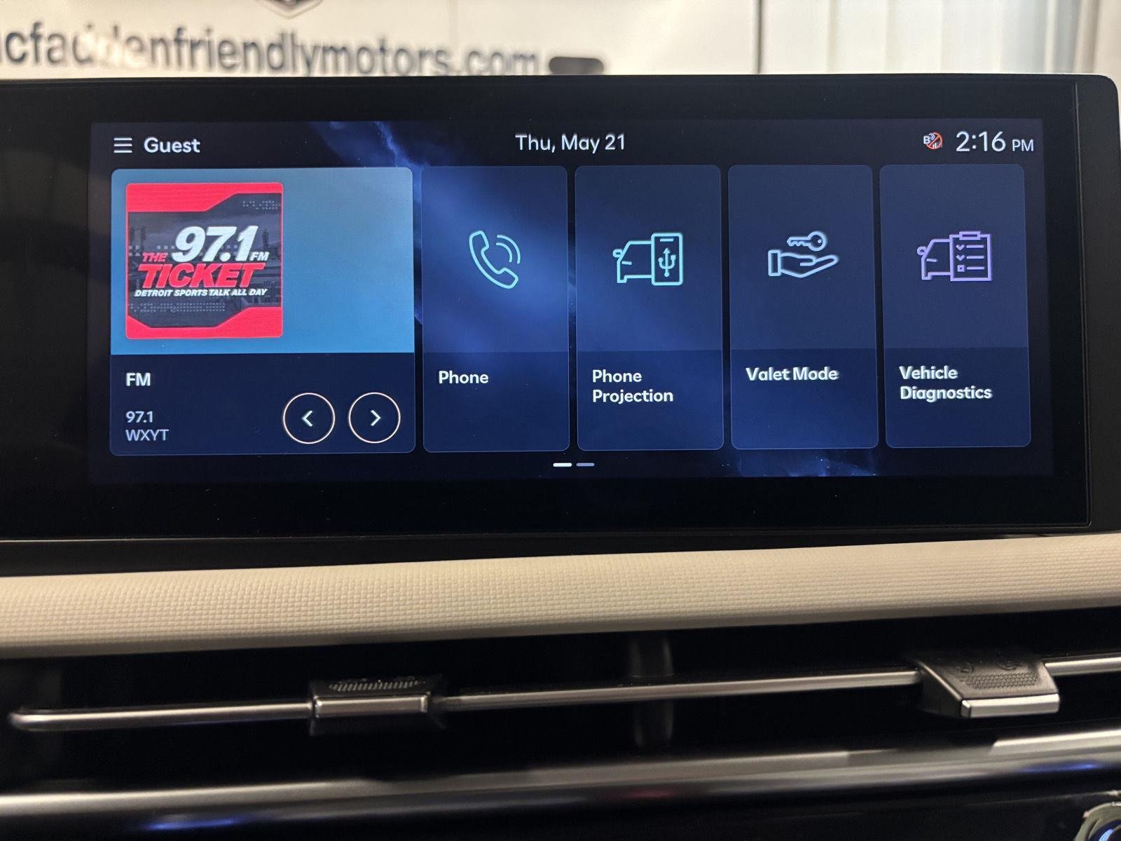 Used 2025 Atlantis Blue Hyundai SEL image 18