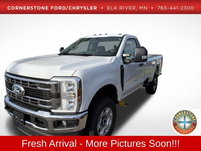 2027 Ford F-350SD XLT