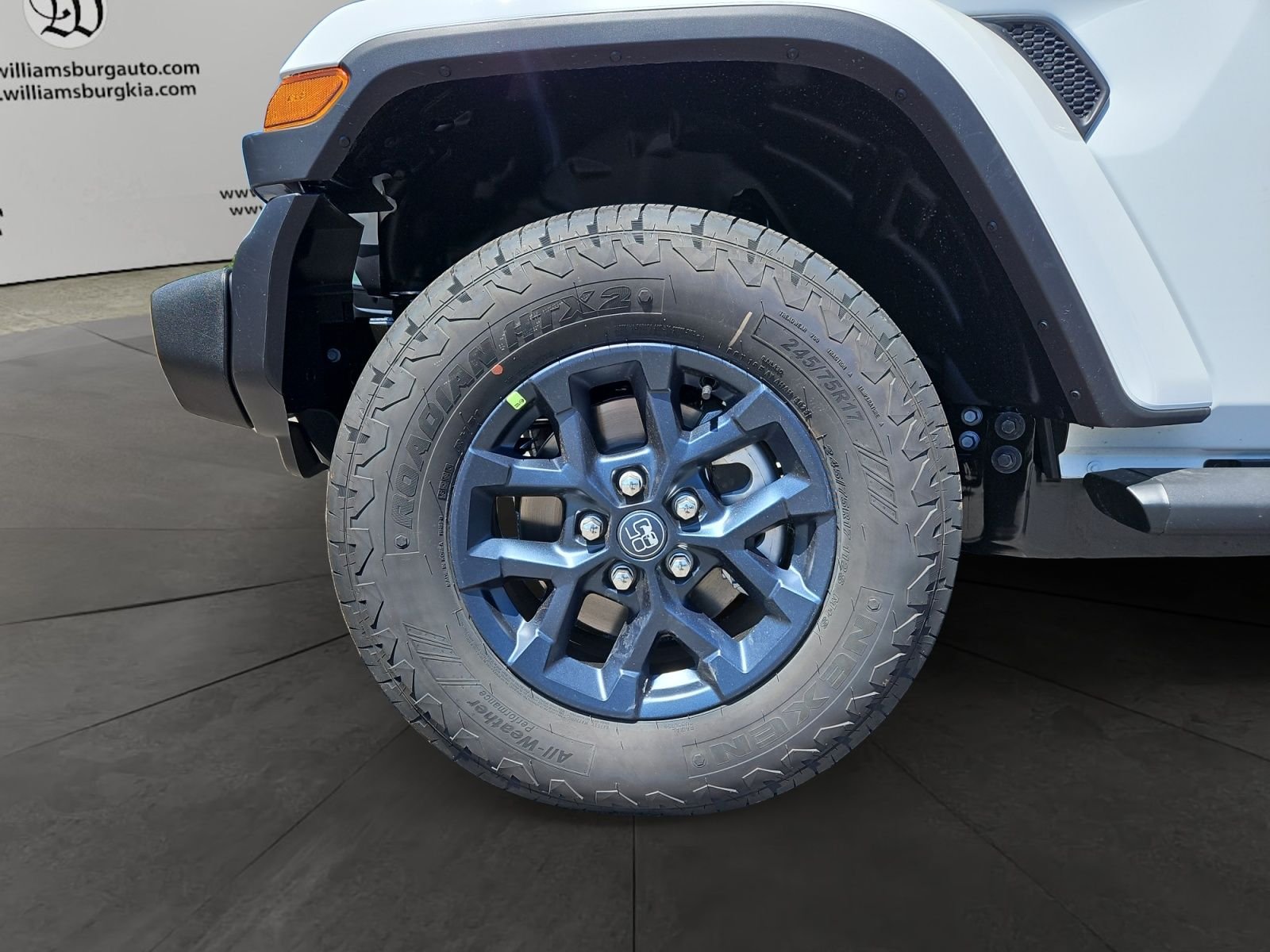 New 2026 Bright White Clear-Coat Exterior Paint Jeep 85th Anniversary Edition image 14