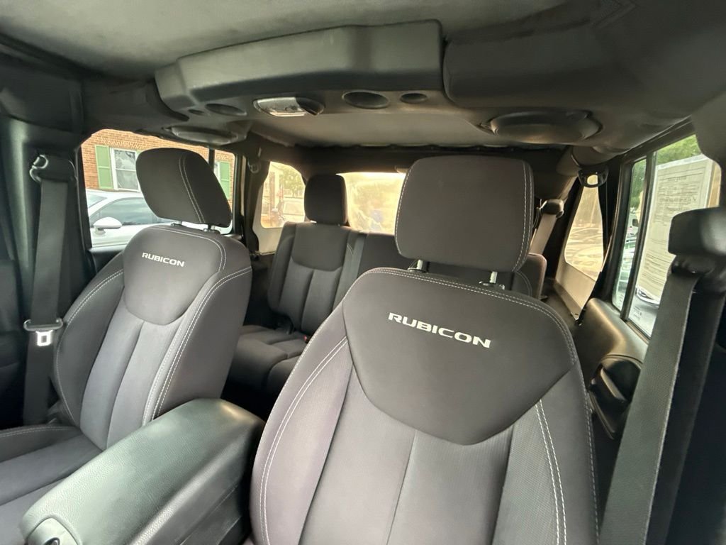 Used 2014 Black Jeep Unlimited Rubicon image 15