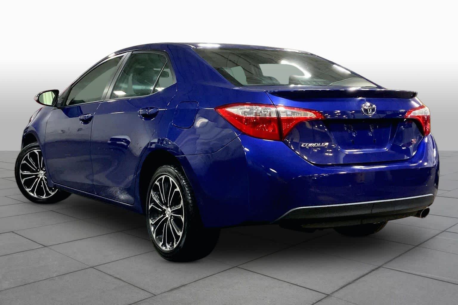 Used 2016 Blue Crush Metallic Toyota S image 12