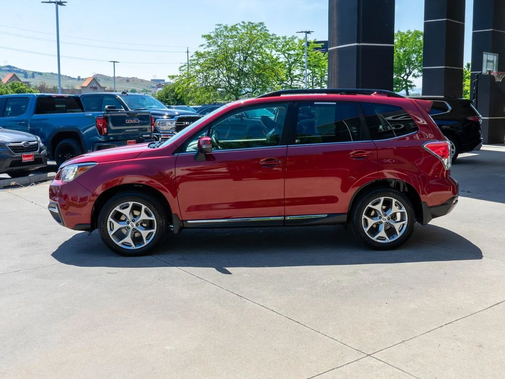 Used 2018 Red Subaru 2.5i Touring image 45