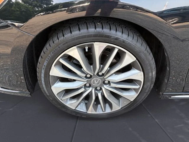 Certified Used 2020 Black Acura Technology image 33