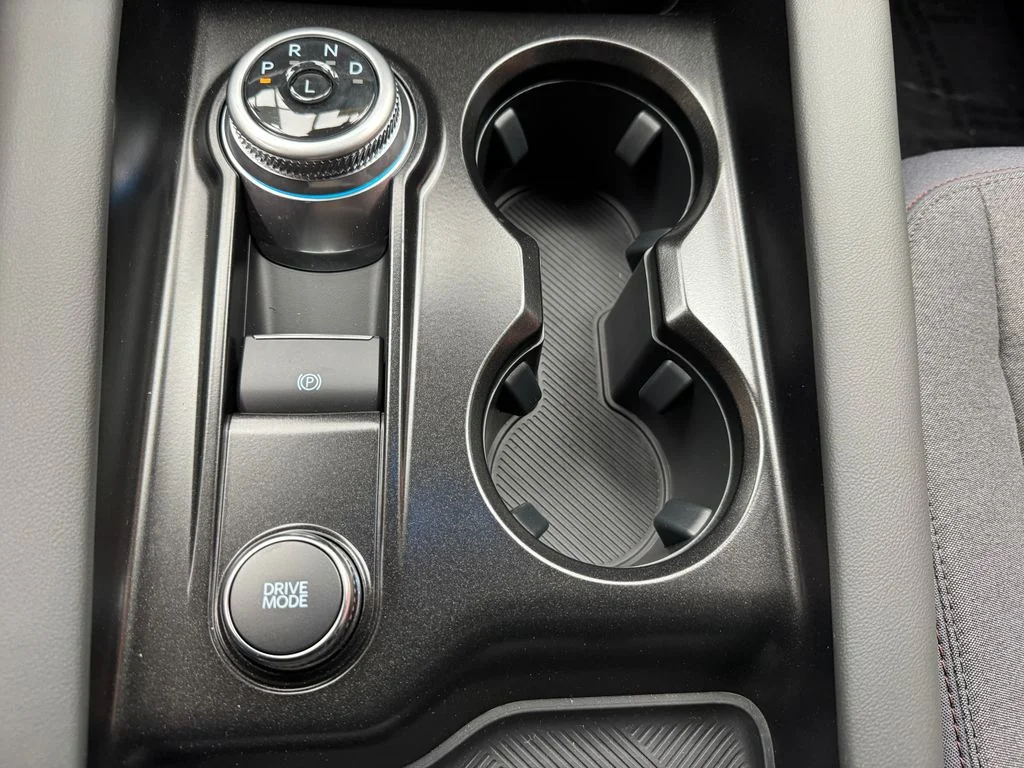 New 2026 Vapor Blue Metallic Ford Active image 21
