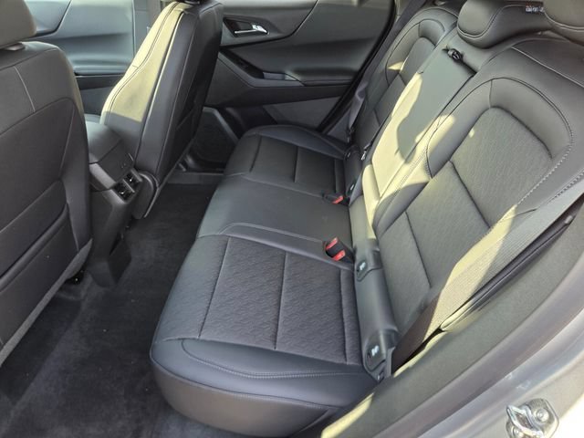 2027 Chevrolet Equinox LT - Photo 7