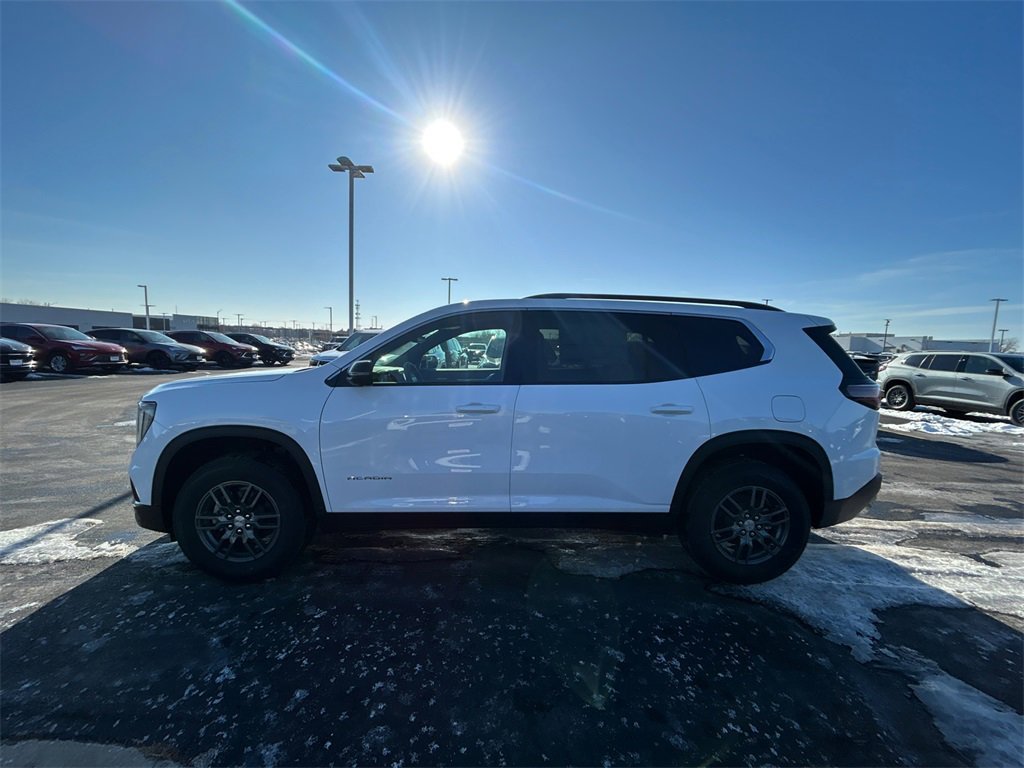2026 GMC ACADIA - Image 4