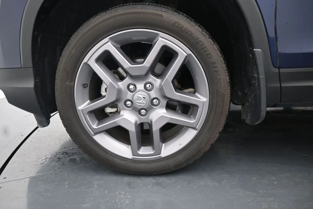 2023 Honda Passport EX-L - Photo 14