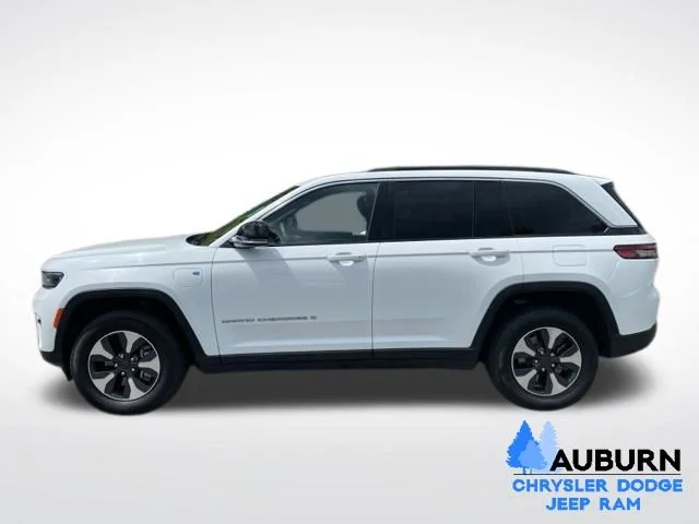 Used 2024 White Jeep 4xe image 4